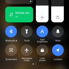 Educating Ketua Menteri Perang.